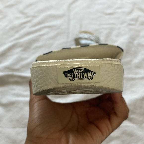 Checkerboard Van Slides - Picture 2 of 2